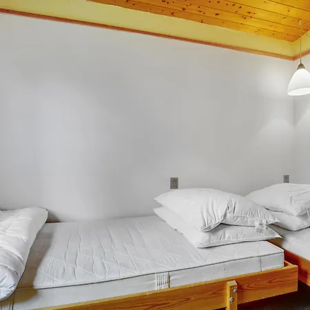 Holiday home 3 Bedroom Beautiful In Idestrup Boto By