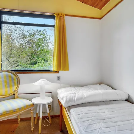 3 Bedroom Amazing In Idestrup Holiday home *
