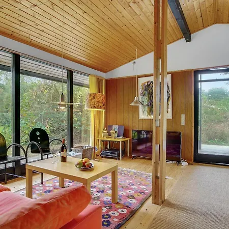 Holiday home 3 Bedroom Beautiful In Idestrup Boto By