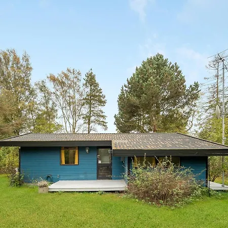 3 Bedroom Beautiful In Idestrup
